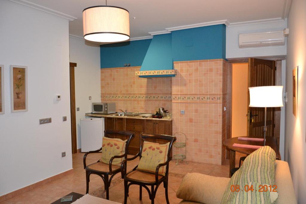 Apartamentos Rurales Natura Torrejon el Rubio Phòng bức ảnh