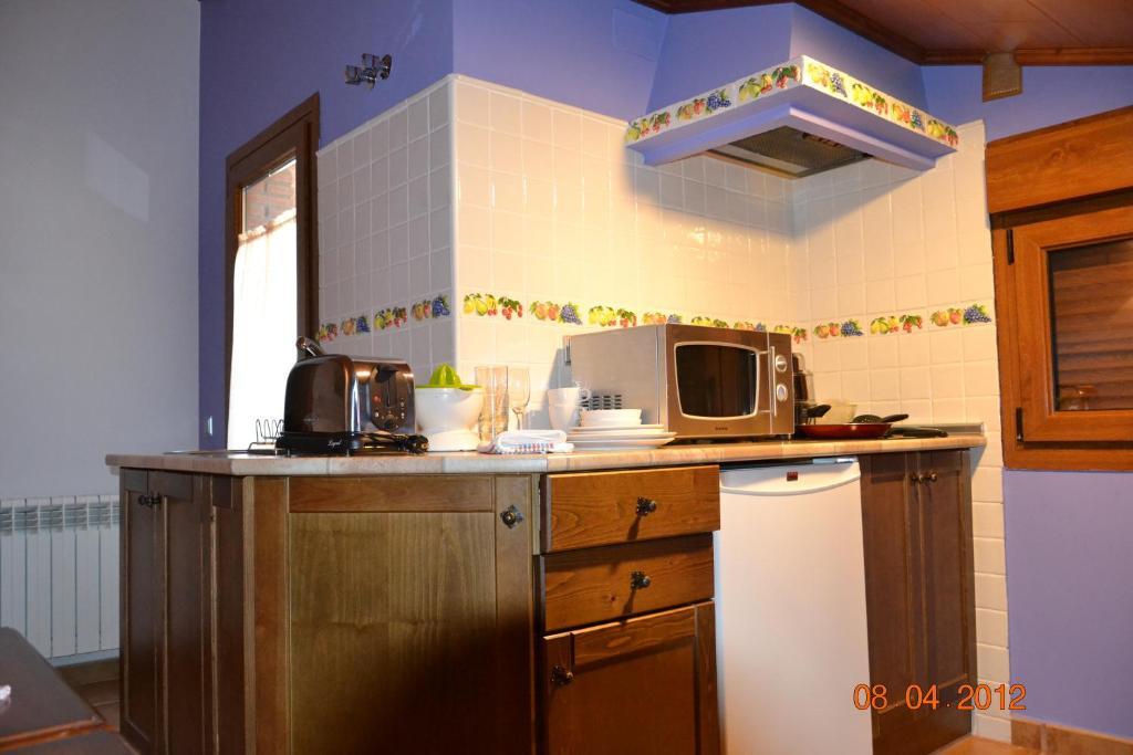 Apartamentos Rurales Natura Torrejon el Rubio Ngoại thất bức ảnh